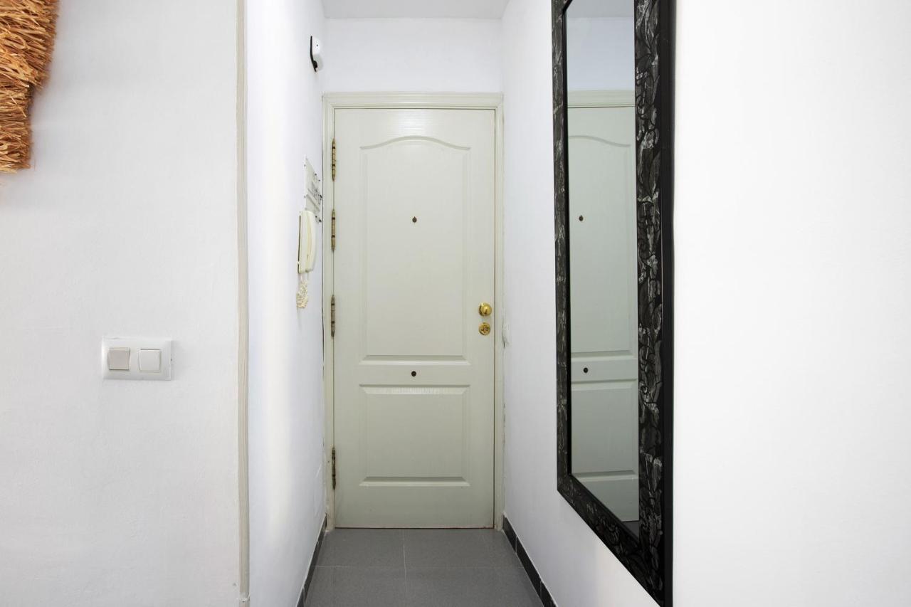 Bulto Carihuela B Torremolinos Exterior foto