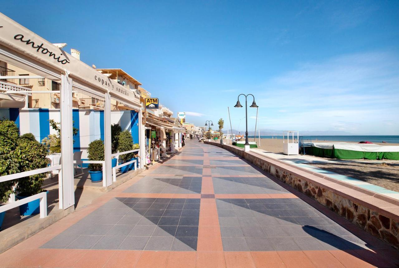 Bulto Carihuela B Torremolinos Exterior foto